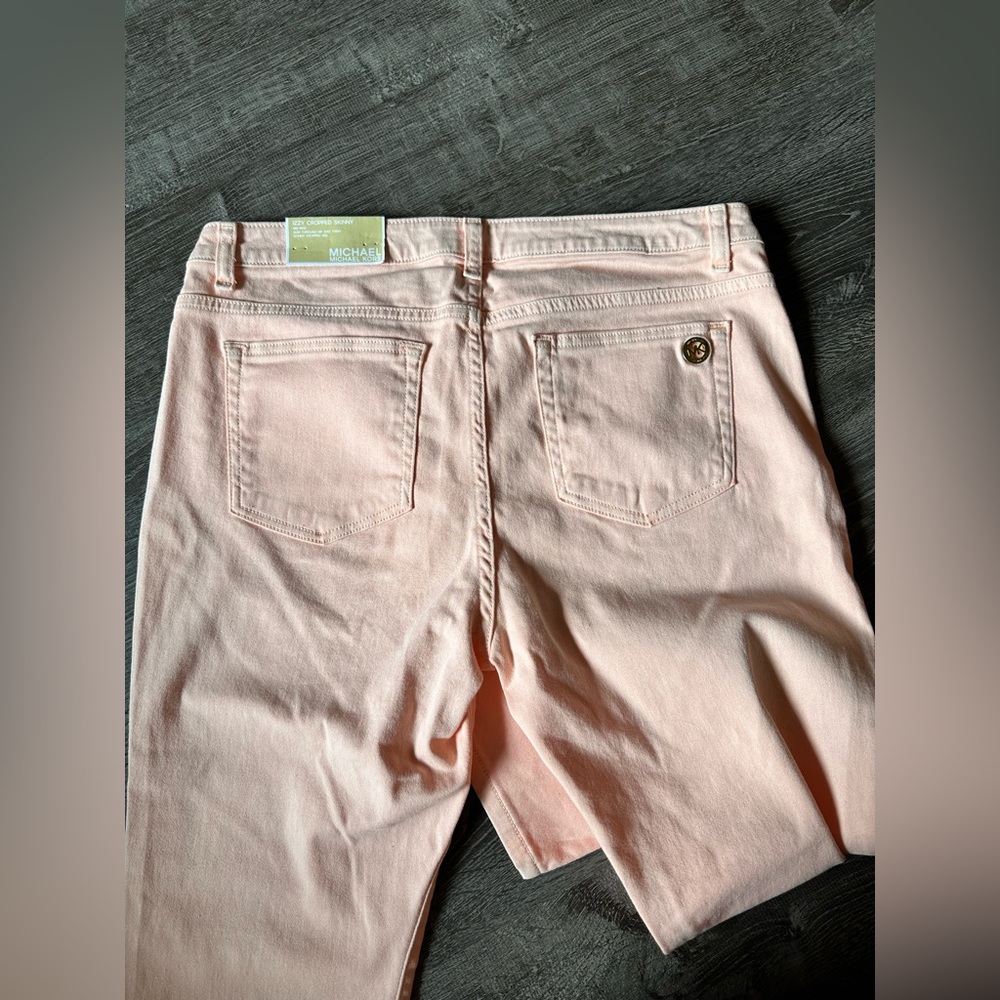 Michael Kors Capri Pants - Picture 4 of 7